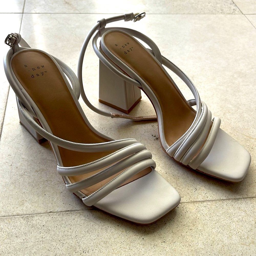 A new day cream ankle strap strappy heels